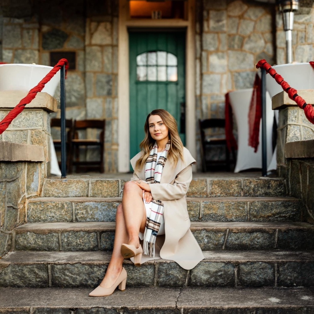 Meet your Posher, Katie!